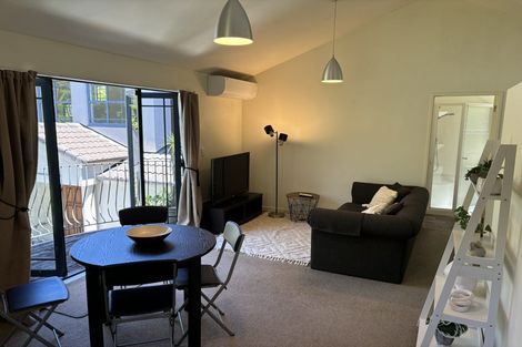 Photo of property in 15a Beresford Street, Bayswater, Auckland, 0622