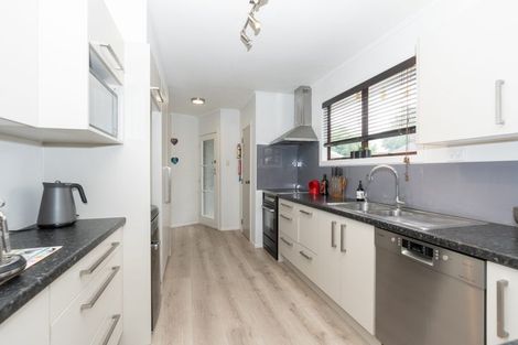 Photo of property in 54 Morrow Avenue, St Andrews, Hamilton, 3200