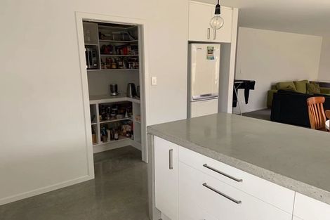 Photo of property in 28 Ladeira Place, Fitzroy, Hamilton, 3206