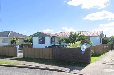 Photo of property in 8 Treviso Place, Clover Park, Auckland, 2023