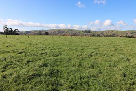 Photo of property in 671 Cornwall Road, East Taratahi, Carterton, 5887