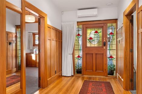 Photo of property in 16 Huntsbury Avenue, Huntsbury, Christchurch, 8022