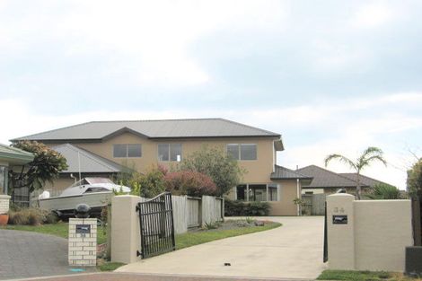 Photo of property in 34 Carlsberg Place, Papamoa Beach, Papamoa, 3118