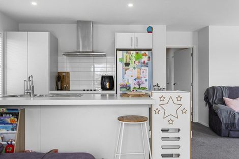 Photo of property in 20 Wallingford Crescent, Rolleston, 7615