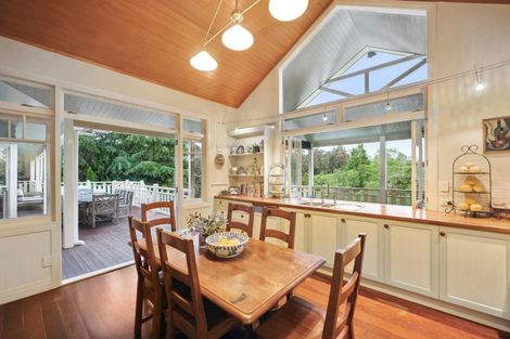Photo of property in 3 Daphne Harden Lane, Paremoremo, Auckland, 0632