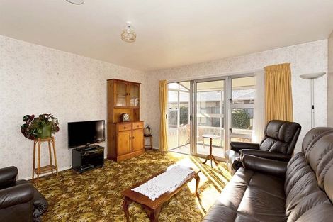 Photo of property in 3/122 Middlepark Road, Sockburn, Christchurch, 8042