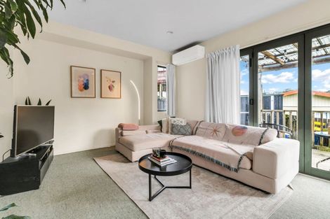 Photo of property in 68a Spinella Drive, Bayview, Auckland, 0629