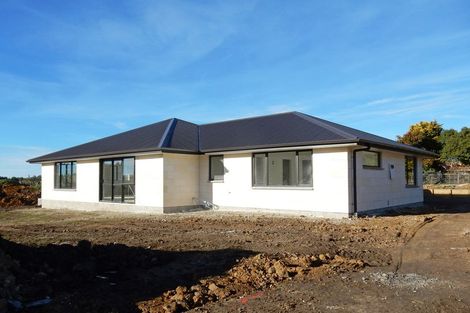 Photo of property in 2 Hollys Lane, Weston, Oamaru, 9401