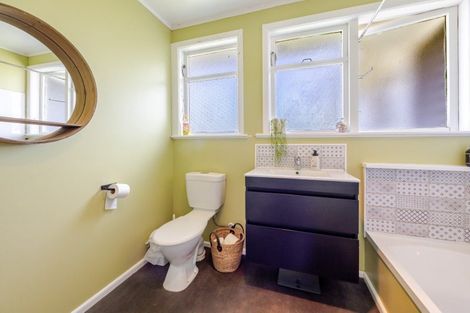 Photo of property in 63 Owen Street, Tikokino, Waipawa, 4273