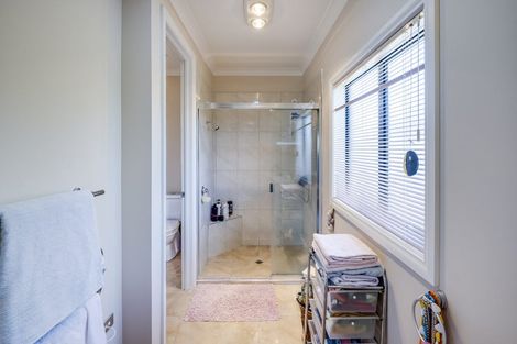 Photo of property in 18 Portland Place, Poraiti, Napier, 4112