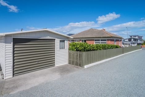 Photo of property in 223 Church Street, West End, Timaru, 7910
