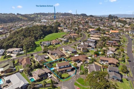 Photo of property in 7 Rarahu Place, The Gardens, Auckland, 2105