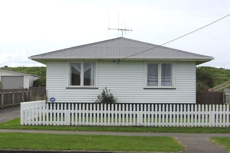 Photo of property in 56 Polson Street, Castlecliff, Whanganui, 4501