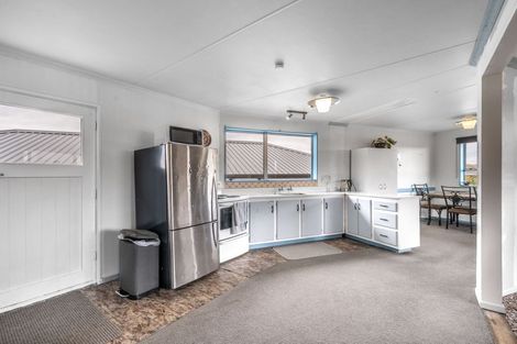 Photo of property in 220 John Street, Heidelberg, Invercargill, 9812