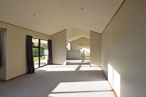 Photo of property in 22 Leven Street, South Hill, Oamaru, 9400