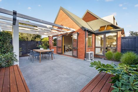 Photo of property in 12/37 Cornwall Street, St Albans, Christchurch, 8014