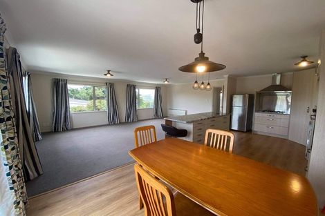 Photo of property in 6 Brydon Way, Paparangi, Wellington, 6037