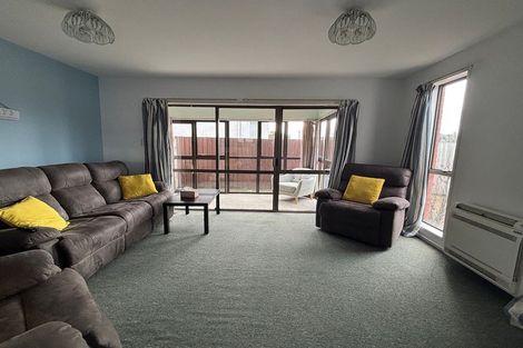 Photo of property in 1/166 Shaw Avenue, New Brighton, Christchurch, 8083