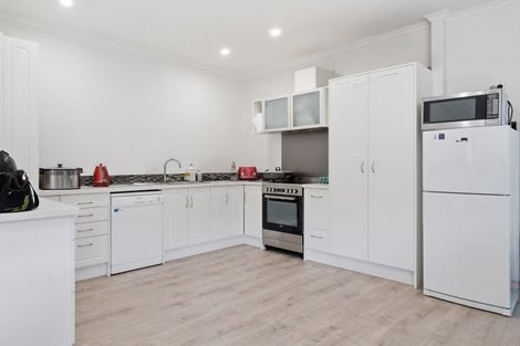 Photo of property in 78a Walker Road East, Aongatete, 3178