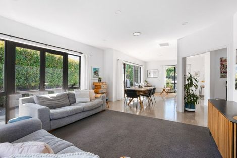 Photo of property in 135 Palm Beach Boulevard, Papamoa Beach, Papamoa, 3118