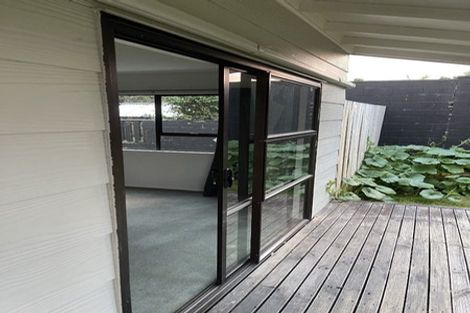 Photo of property in 1/127 Clevedon Road, Papakura, 2110