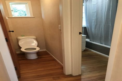 Photo of property in 5 Carrington Avenue, Hillcrest, Hamilton, 3216