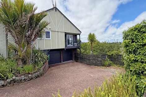 Photo of property in 50 Balmain Road, Chatswood, Auckland, 0626