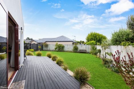 Photo of property in 11 Cordyline Place, Waimairi Beach, Christchurch, 8083