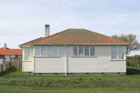Photo of property in 90 Harper Street, Gonville, Whanganui, 4501