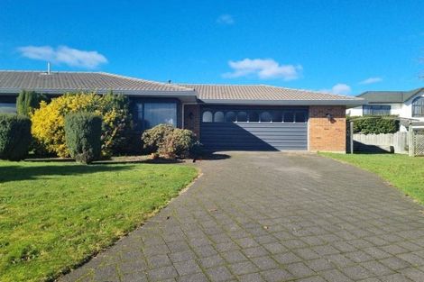 Photo of property in 6 Lynwood Place, Owhata, Rotorua, 3010
