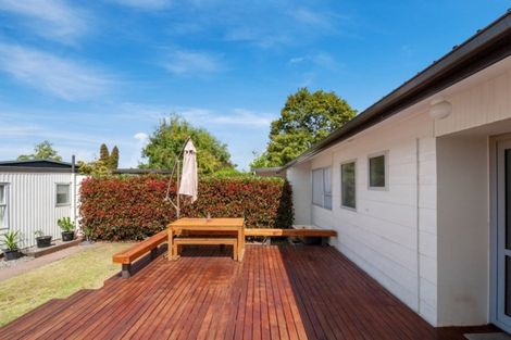 Photo of property in 13 Candu Lane, Kinloch, Taupo, 3377