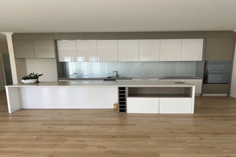 Photo of property in 12 Te Awa Place, Red Beach, 0932