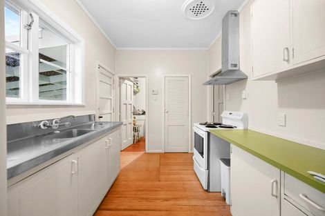 Photo of property in 4 Fergusson Street, Hamilton East, Hamilton, 3216