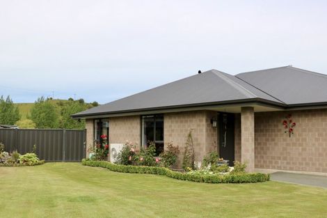 Photo of property in 44 Blue Stone Drive, Waiareka Junction, Oamaru, 9401