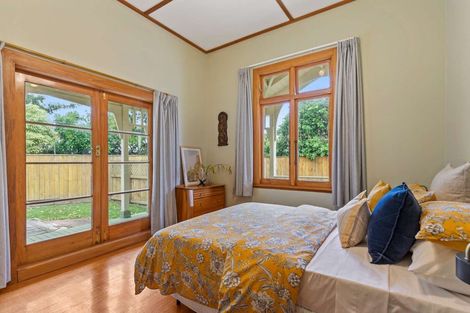 Photo of property in 92 Wood Street, Takaro, Palmerston North, 4410