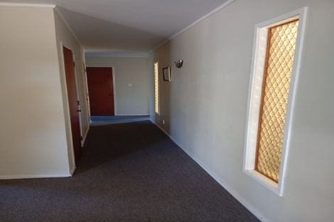 Photo of property in 28 Marcel Place, Glenfield, Auckland, 0629