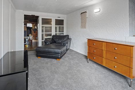 Photo of property in 18a Tiroroa Avenue, Te Atatu South, Auckland, 0610