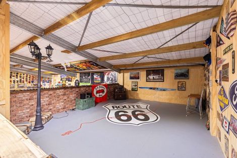 Photo of property in 456 Stoney Creek Road, Kelvin Grove, Palmerston North, 4470