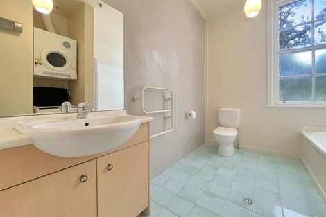 Photo of property in 12/30 Hanson Street, Mount Cook, Wellington, 6021