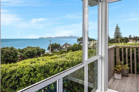 Photo of property in 63 Ames Street, Paekakariki, 5034