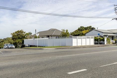 Photo of property in 134 Tukapa Street, Westown, New Plymouth, 4310
