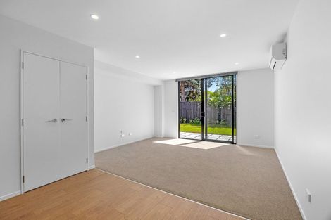 Photo of property in 5/90 Holly Road, St Albans, Christchurch, 8014