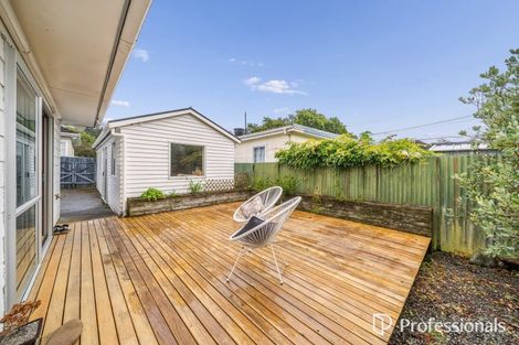 Photo of property in 223b Stokes Valley Road, Stokes Valley, Lower Hutt, 5019