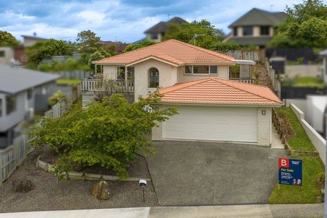 Photo of property in 9 Ruapehu Drive, Fitzherbert, Palmerston North, 4410