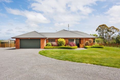 Photo of property in 158 Finnis Road, Pohangina, Feilding, 4775