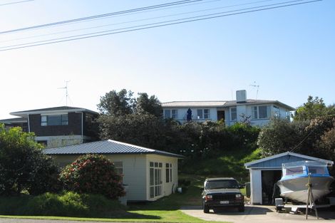 Photo of property in 121 Harbour Road, Ohope, 3121