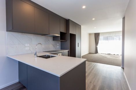Photo of property in 2/42 Peverel Street, Riccarton, Christchurch, 8041