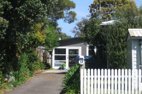 Photo of property in 14 Maranui Street, Mount Maunganui, 3116