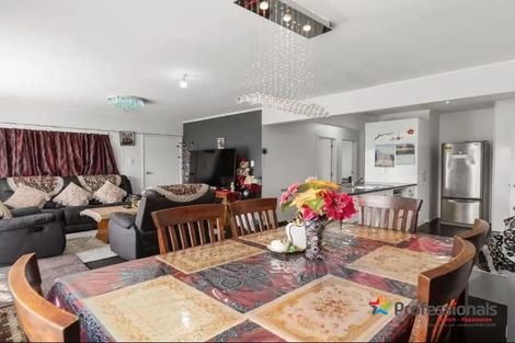 Photo of property in 3/33 Cleek Road, Mangere East, Auckland, 2024