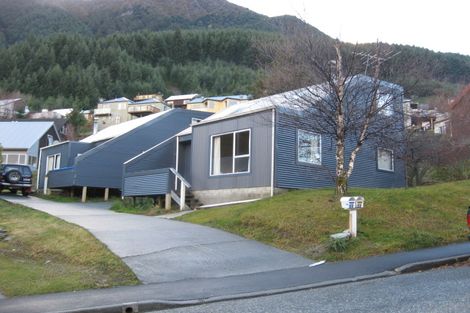 Photo of property in 23a Watts Road, Fernhill, Queenstown, 9300